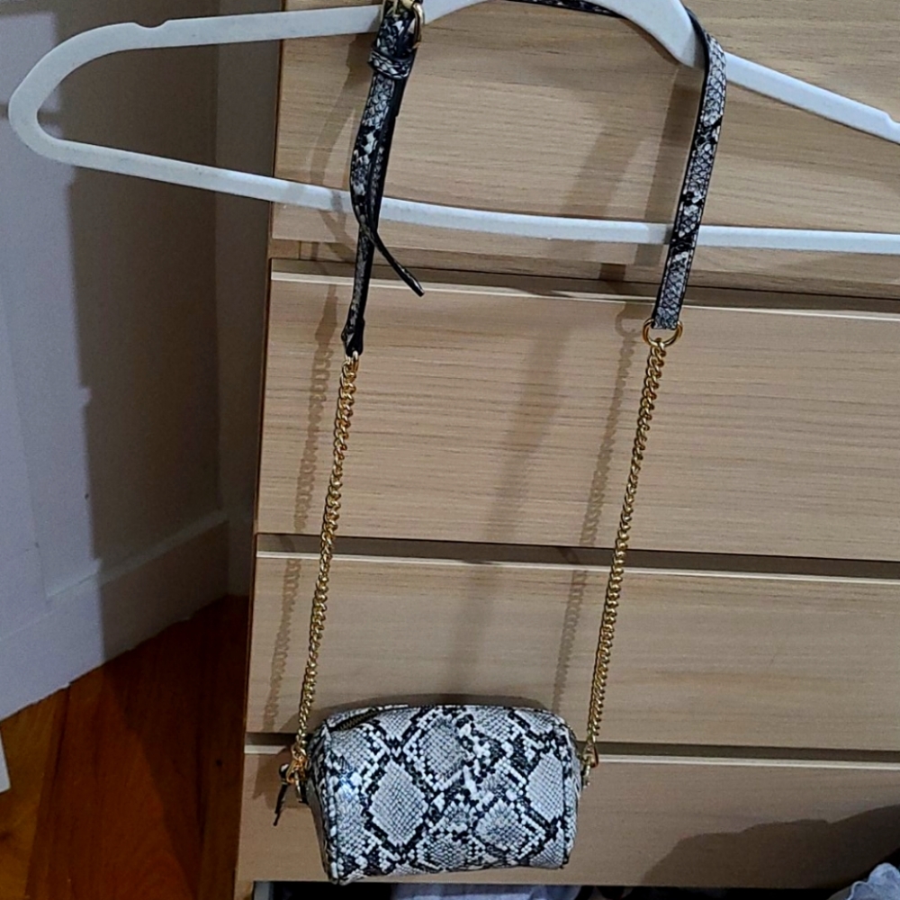 Vegan Snake cross body bag
